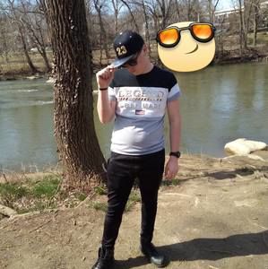 Meet your Posher, Seth